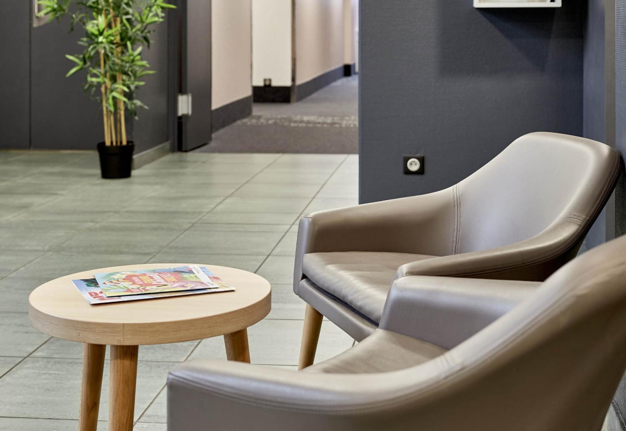 Hotel Evry-lisses 2*